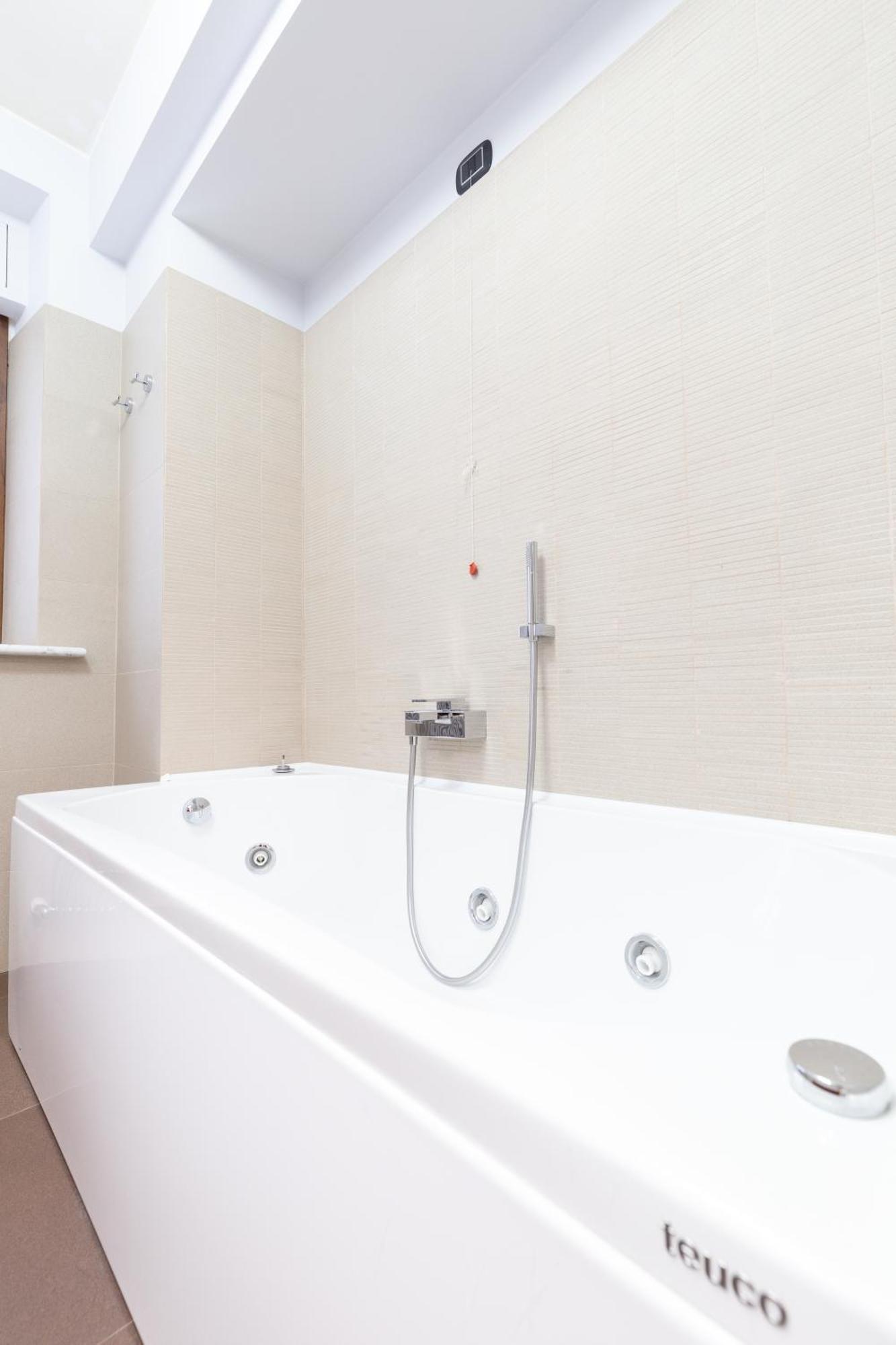Villa Adige Luxury - M&M Holiday House Perugia Buitenkant foto