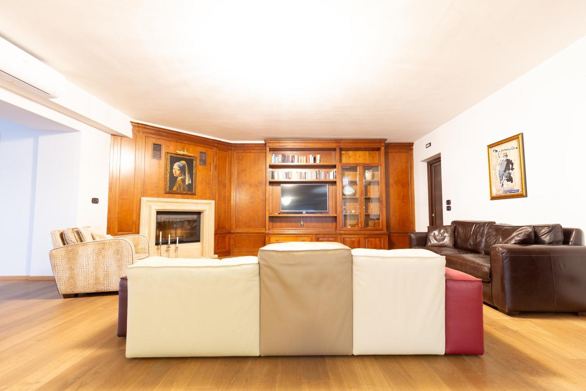 Villa Adige Luxury - M&M Holiday House Perugia Buitenkant foto