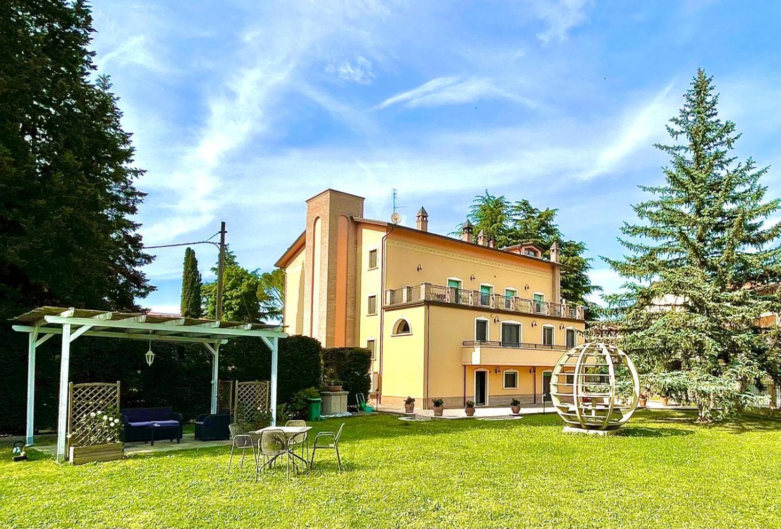 Villa Adige Luxury - M&M Holiday House Perugia Buitenkant foto